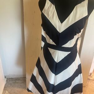 Vineyard Vines Black and White A-Line Mini Dress
